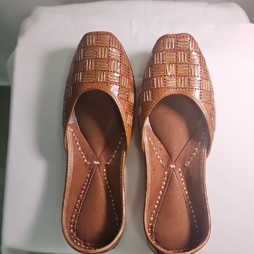 Elegant Brown Leather Jutti Shoes